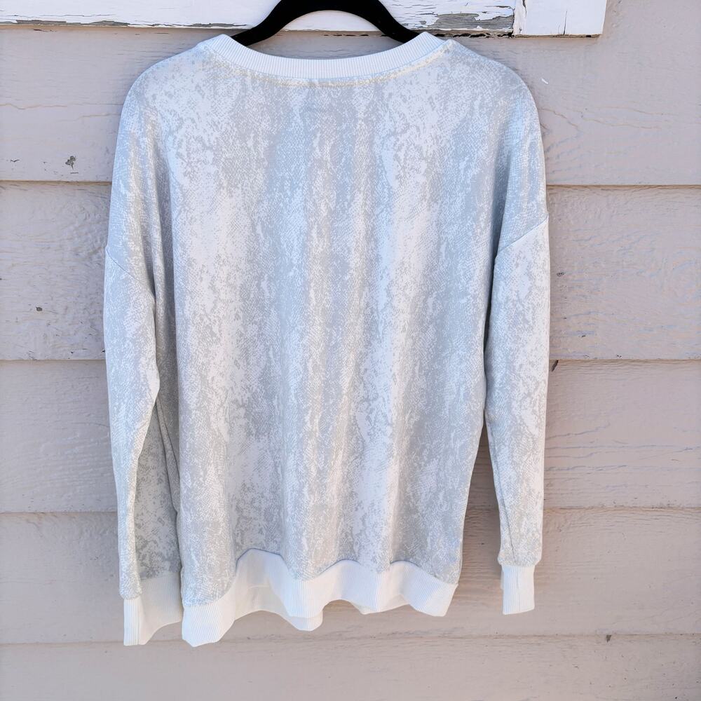 MONDETTA‎ Grey Pullover Thick Knit Top Sz M, Base Layer, Long Sleeved Women's - Picture 3 of 7